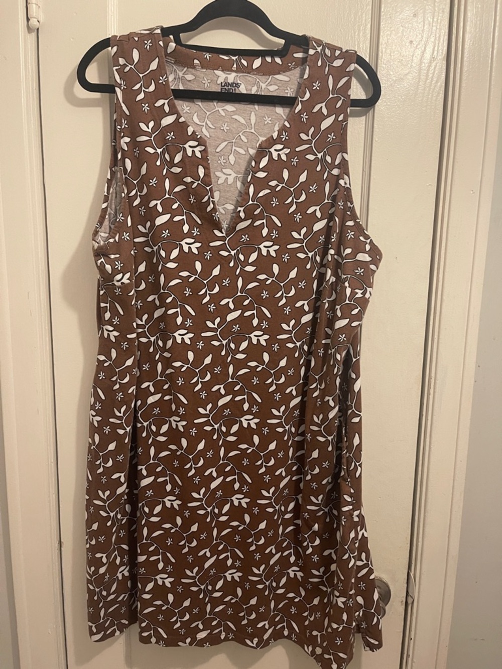 Lands' End Brown and White Floral Sleeveless V-Neck Dress (item 36)